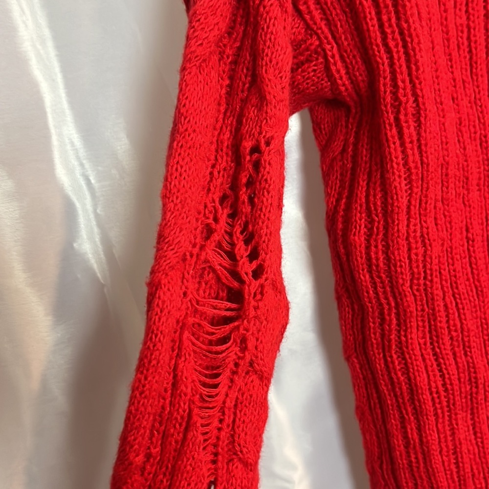 Wild Fable distressed long sleeve sweater - Picture 6 of 8